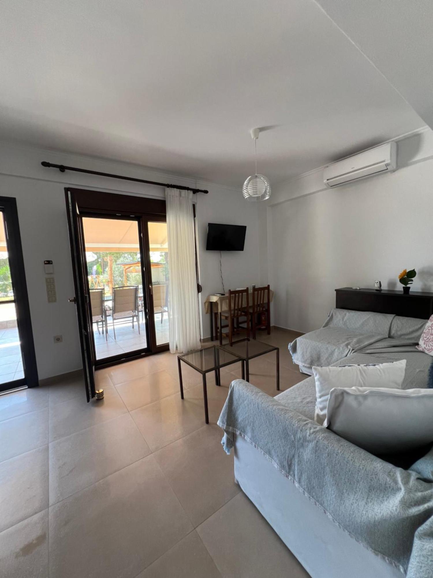 Epavli Xenia Pefkochori-Paliouri 50M Apartment ภายนอก รูปภาพ